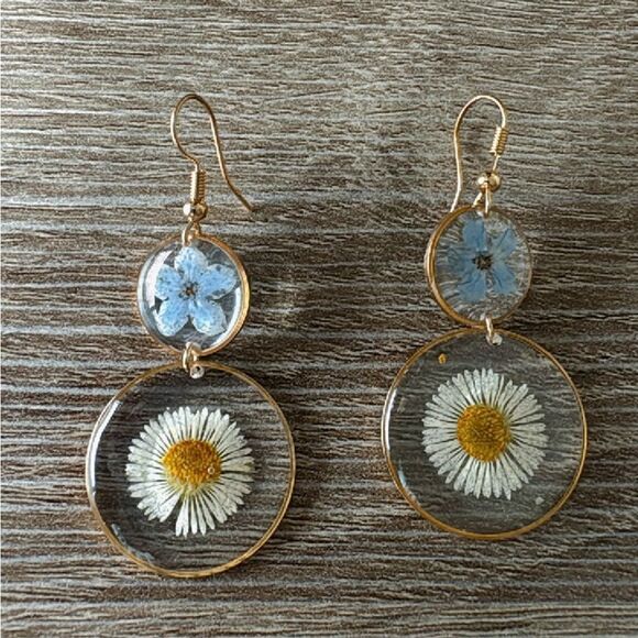 Bohemian flower earrings A291 - Picture 2 of 4